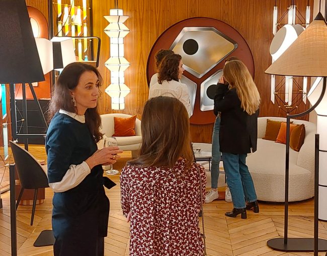 Showroom Designheure à Paris (marque de luminaires made in France)