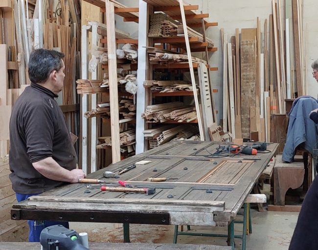 Visite de la menuiserie Treccani et fils avec certains des membres du réseau Les Apéros Déco