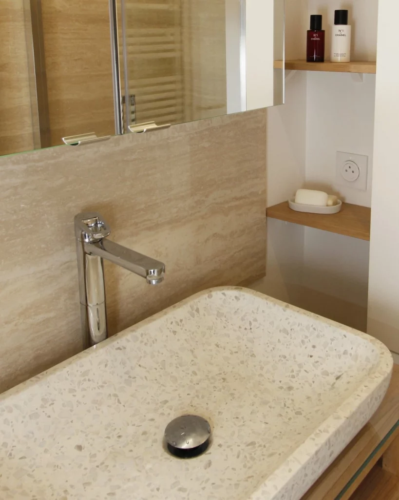 Salle de bain rénovée par architecte d'intérieur à Paris 18e